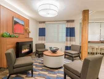 Microtel Inn & Suites By Wyndham Алтуна Інтер'єр фото